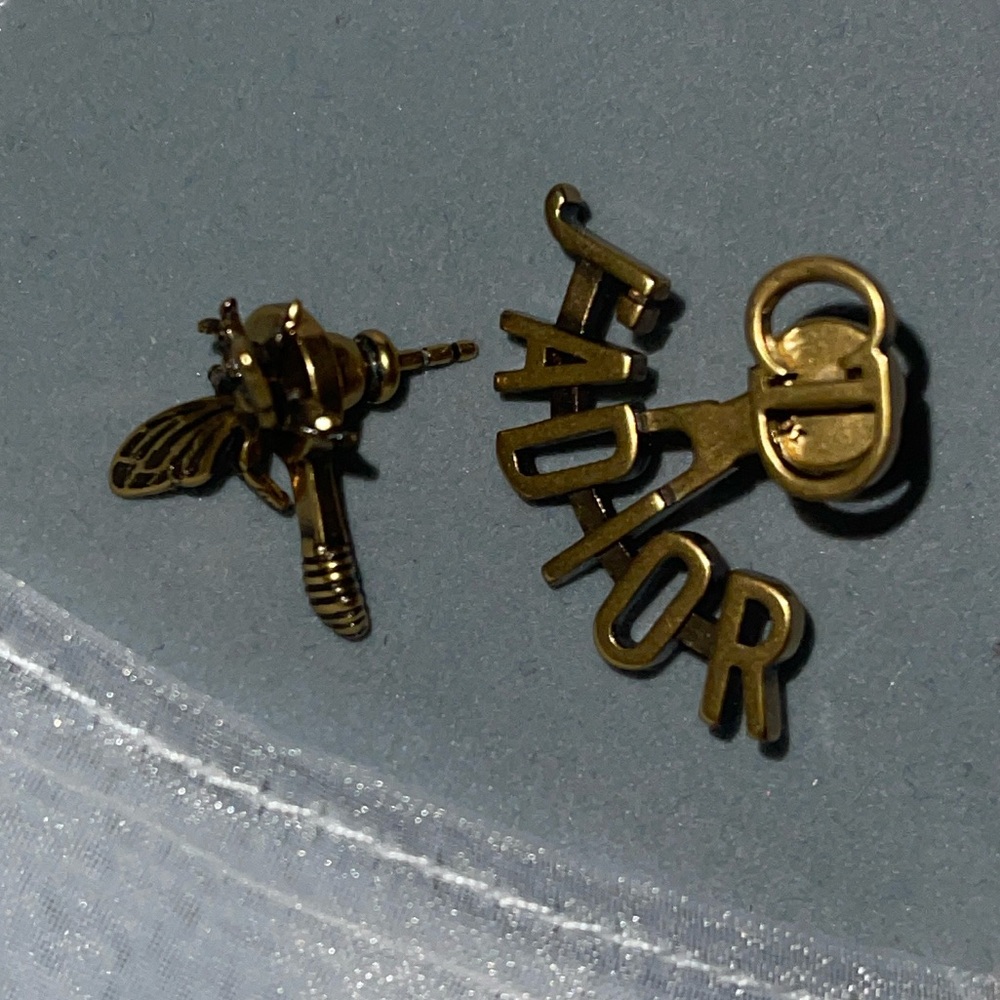 J'ADIOR bee earrings